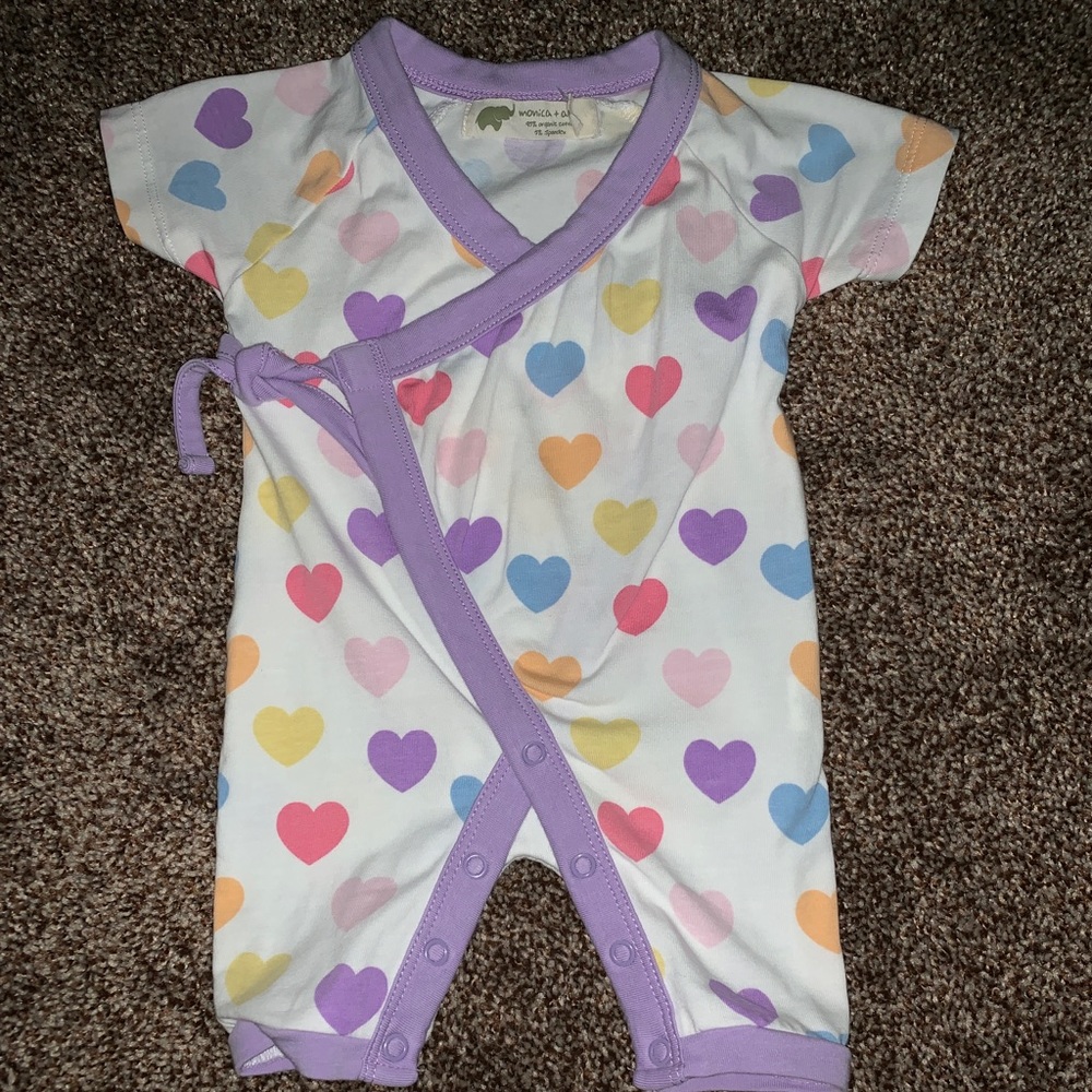 EUC monica + andy 0-3 months hearts kimono